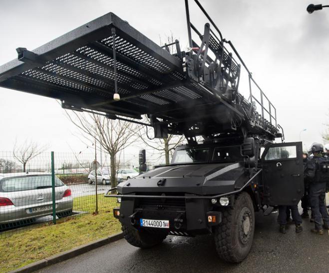 2014 2144 0001 renault sherpa light apc gign 2014 gn